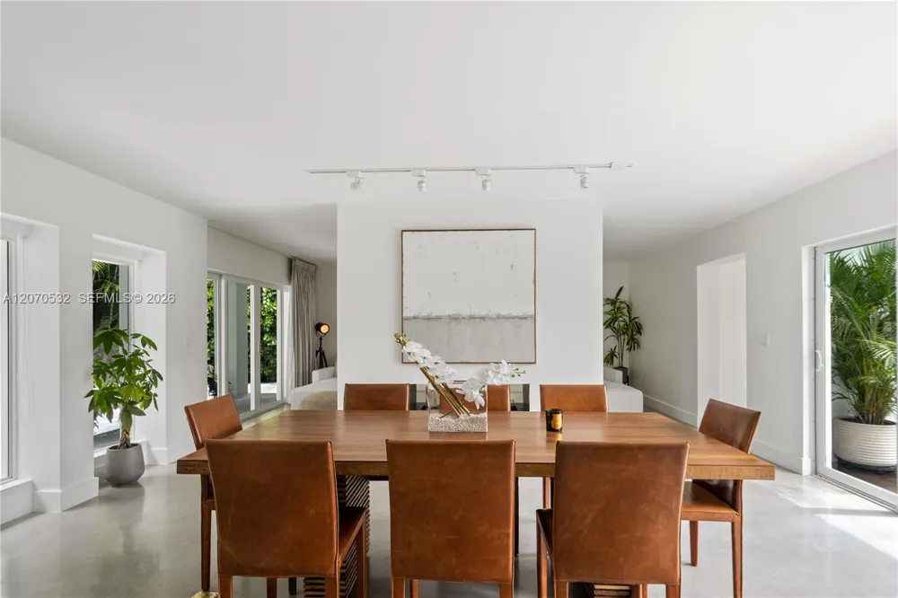 4001 Monserrate St Coral Gables, FL 33146