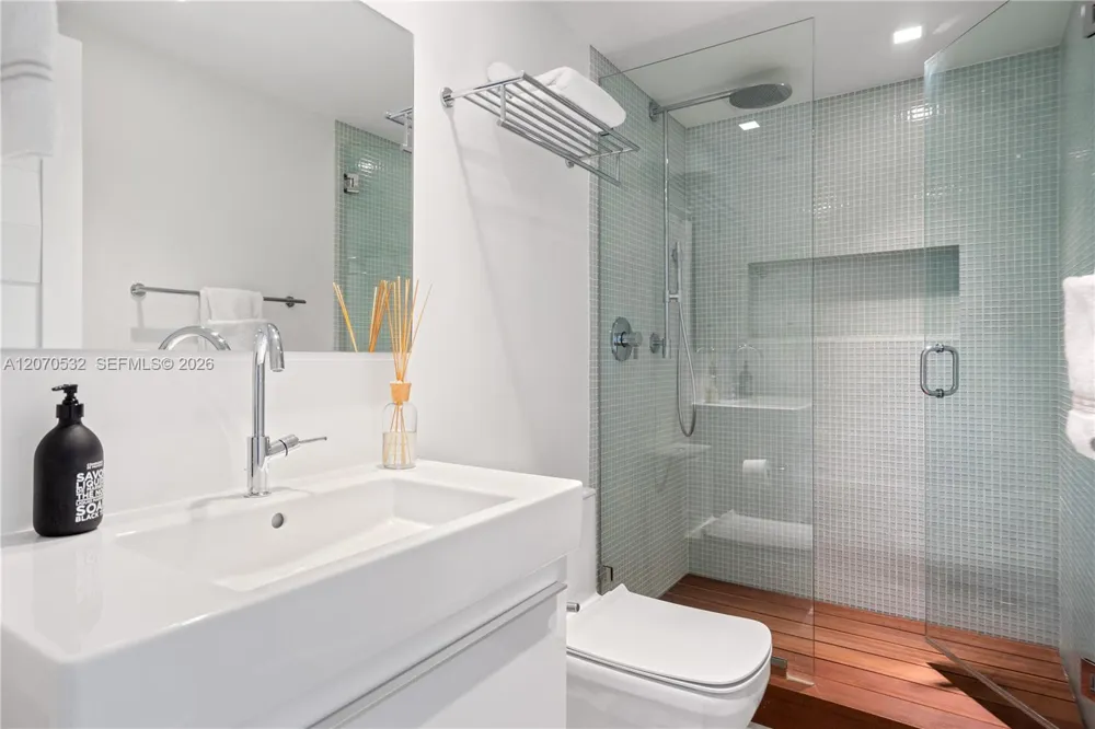4001 Monserrate St Coral Gables, FL 33146