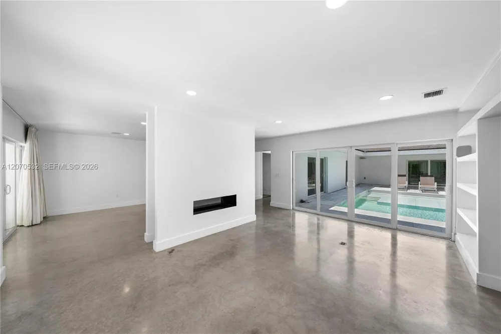 4001 Monserrate St Coral Gables, FL 33146