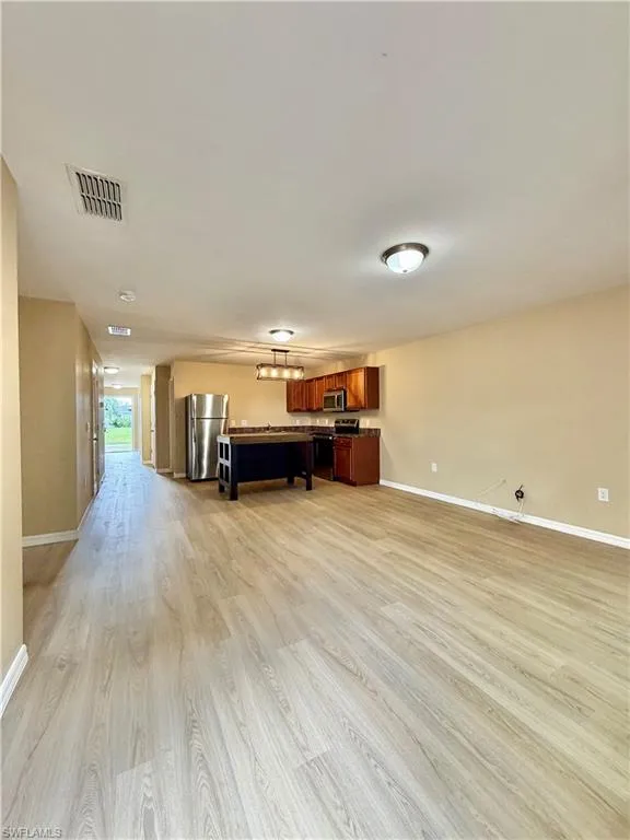 2800 26th Street SW Lehigh Acres, FL 33976