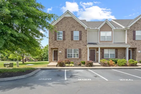2128 Victory Gallop Ln