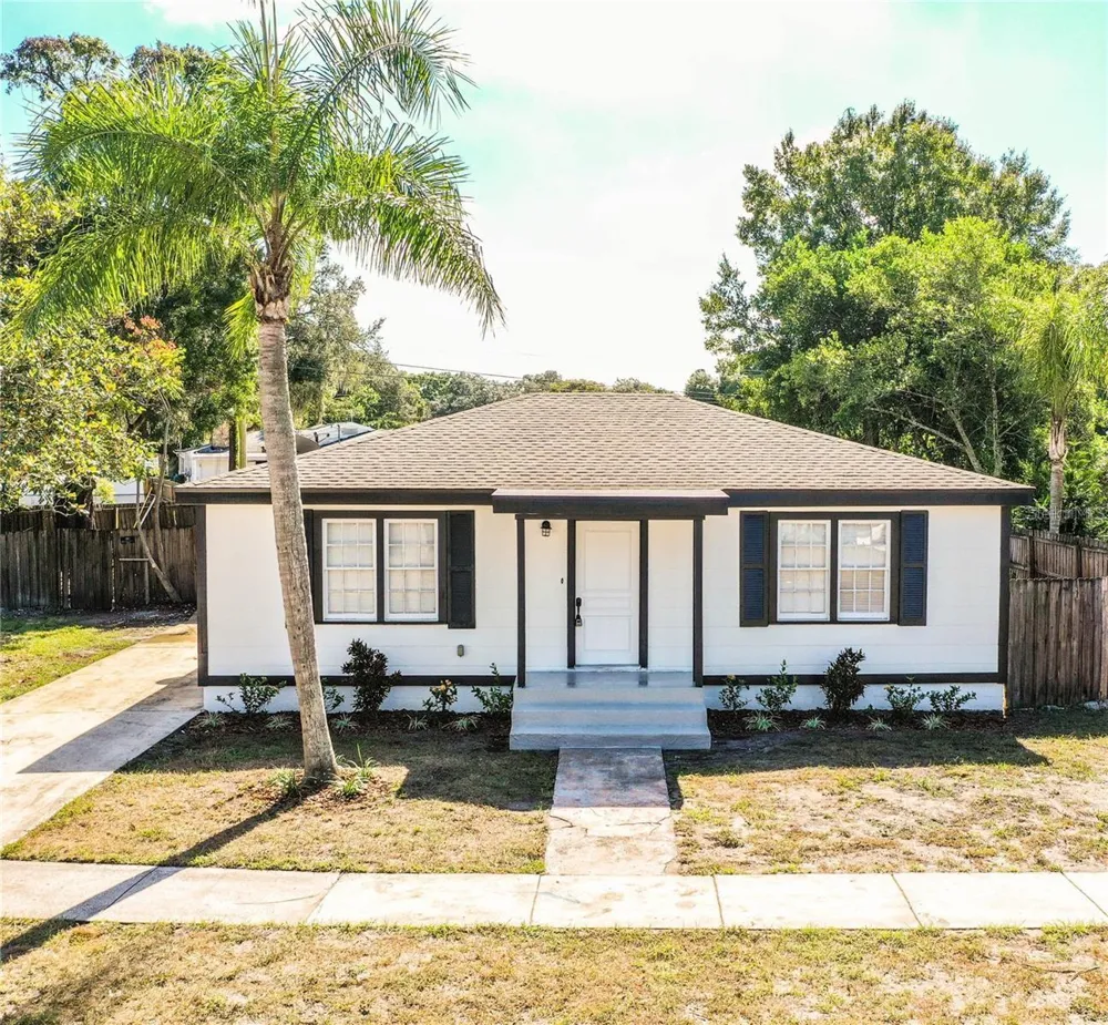 1851 E ELM ROAD Lakeland, FL 33801