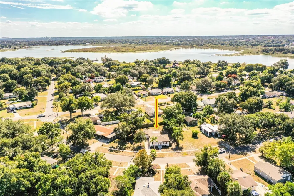 1851 E ELM ROAD Lakeland, FL 33801