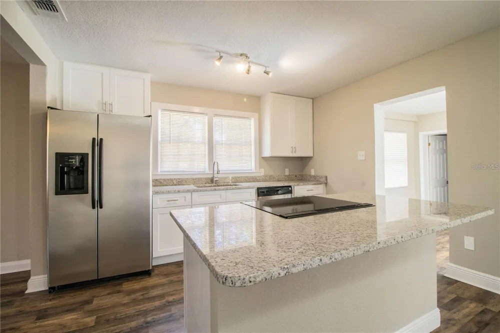 1851 E ELM ROAD Lakeland, FL 33801