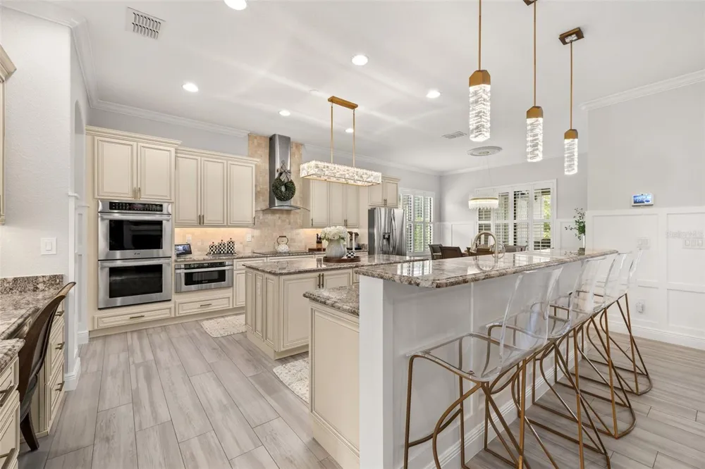 5526 MARLEON DRIVE Windermere, FL 34786