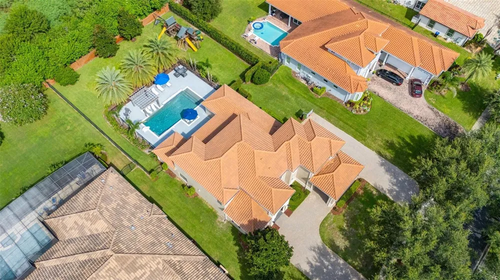 5526 MARLEON DRIVE Windermere, FL 34786
