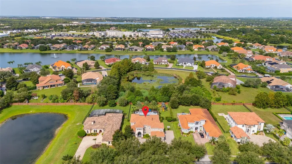 5526 MARLEON DRIVE Windermere, FL 34786
