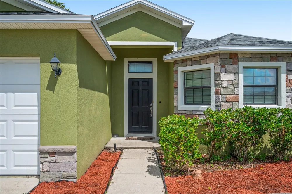 7019 HEATHERBROOK DRIVE Lakeland, FL 33809