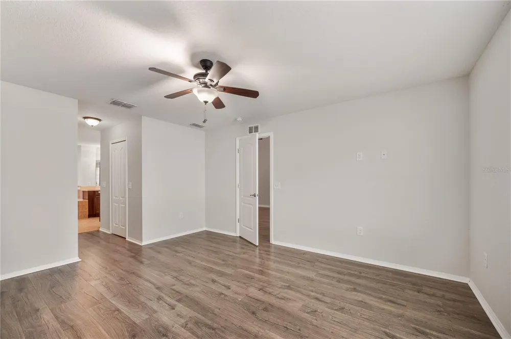 7019 HEATHERBROOK DRIVE Lakeland, FL 33809