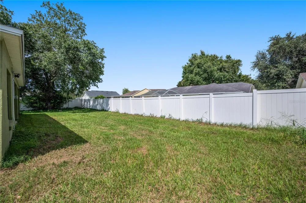 7019 HEATHERBROOK DRIVE Lakeland, FL 33809