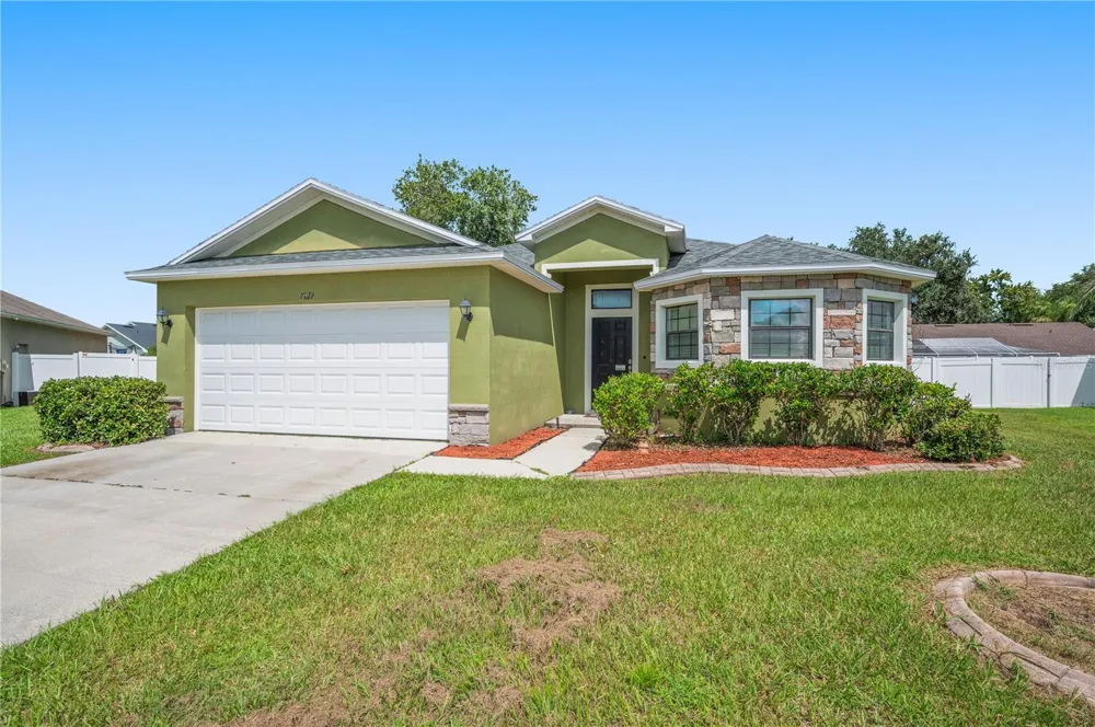 7019 HEATHERBROOK DRIVE Lakeland, FL 33809