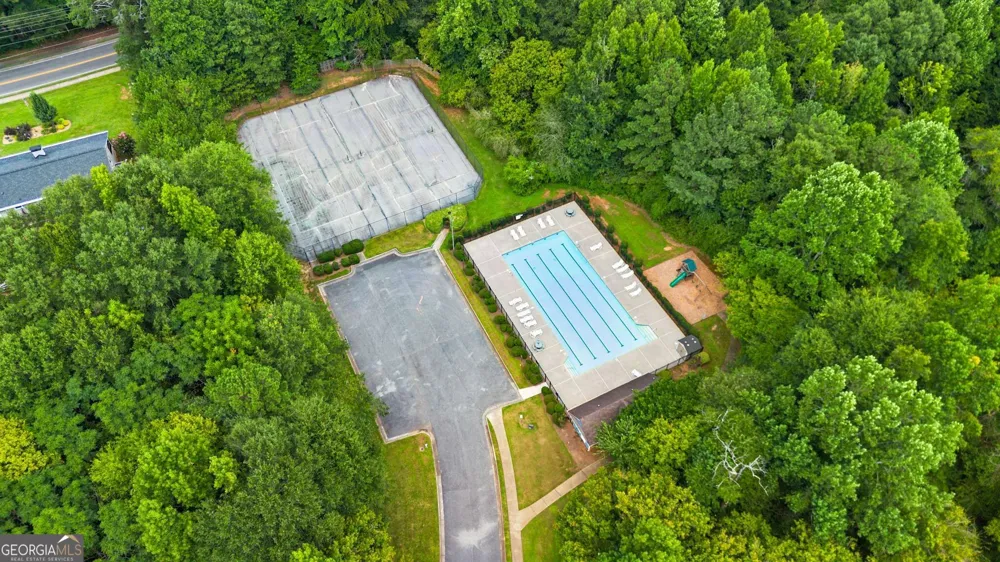 5076 Huntcrest DR SW Mableton, GA 30126