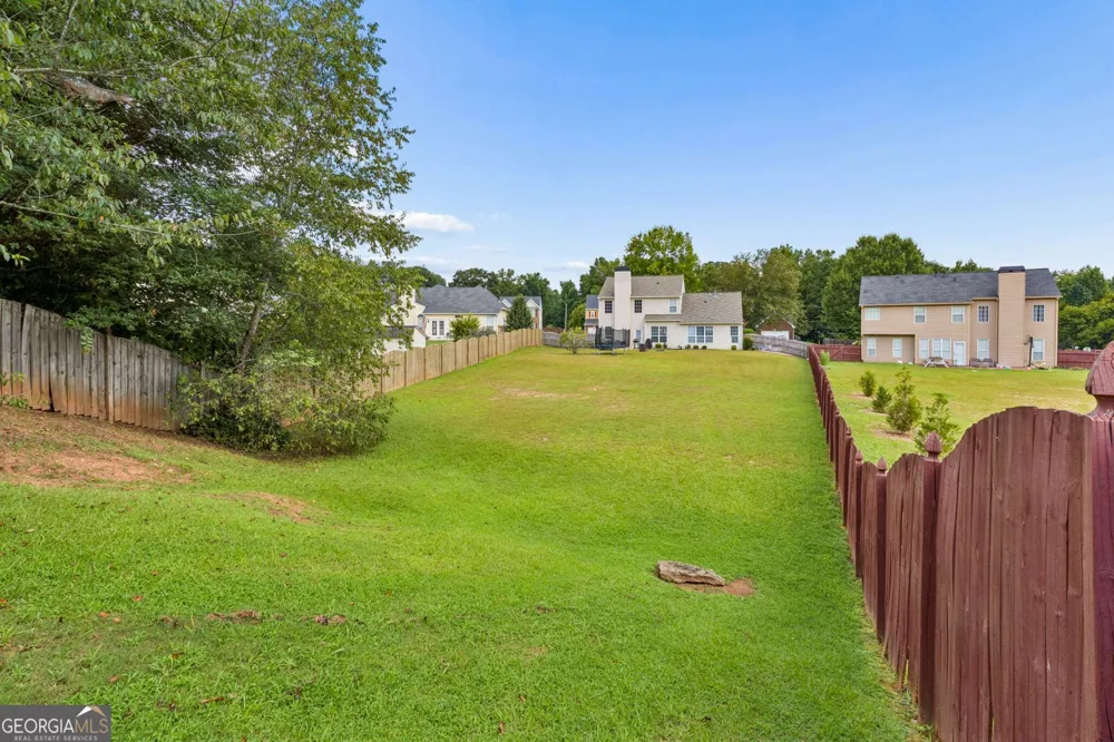 5076 Huntcrest DR SW Mableton, GA 30126