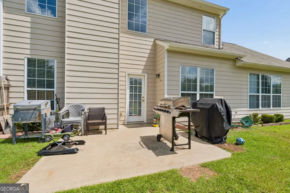 5076 Huntcrest DR SW Mableton, GA 30126