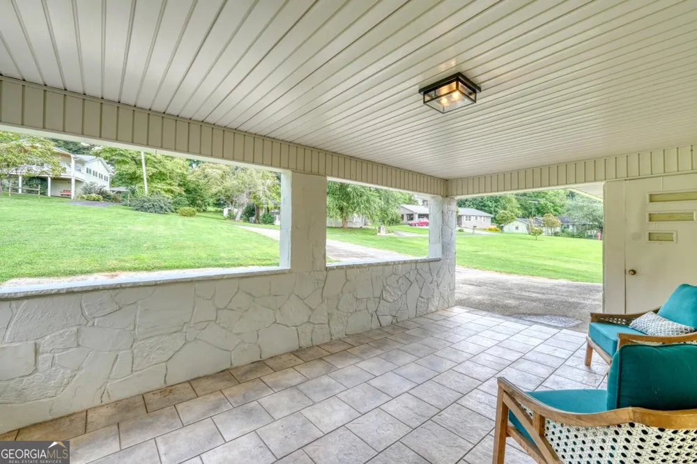 787 Hiawassee Estates DR Hiawassee, GA 30546
