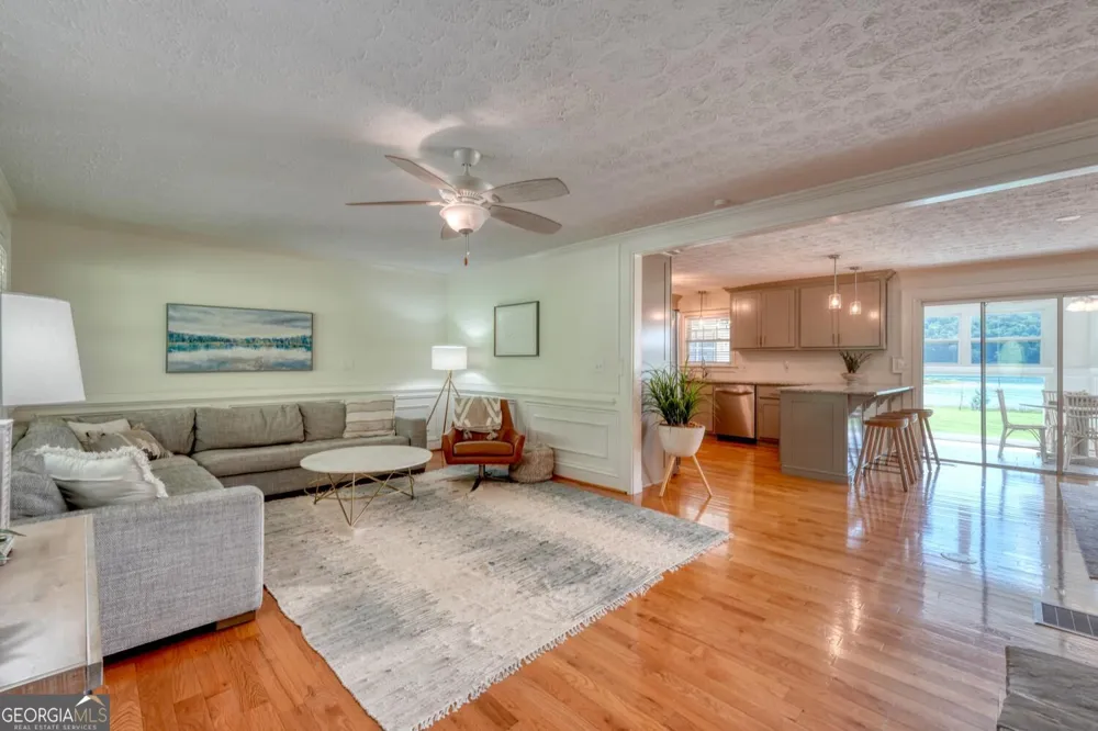 787 Hiawassee Estates DR Hiawassee, GA 30546