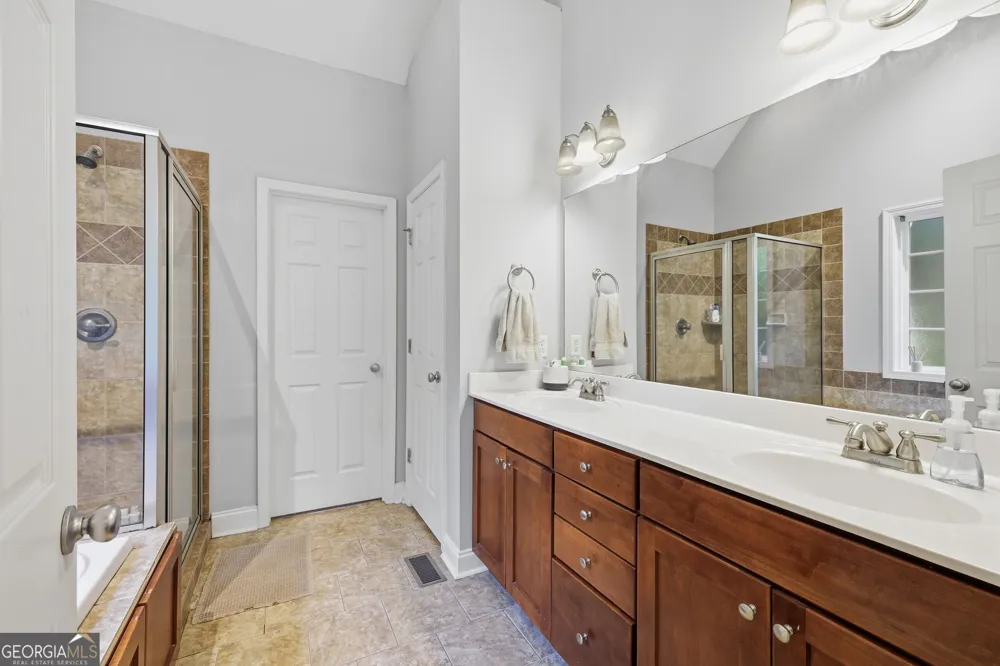 342 Stonington DR Mount Airy, GA 30563