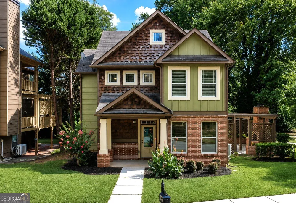 44 Magnolia PKWY Hampton, GA 30228