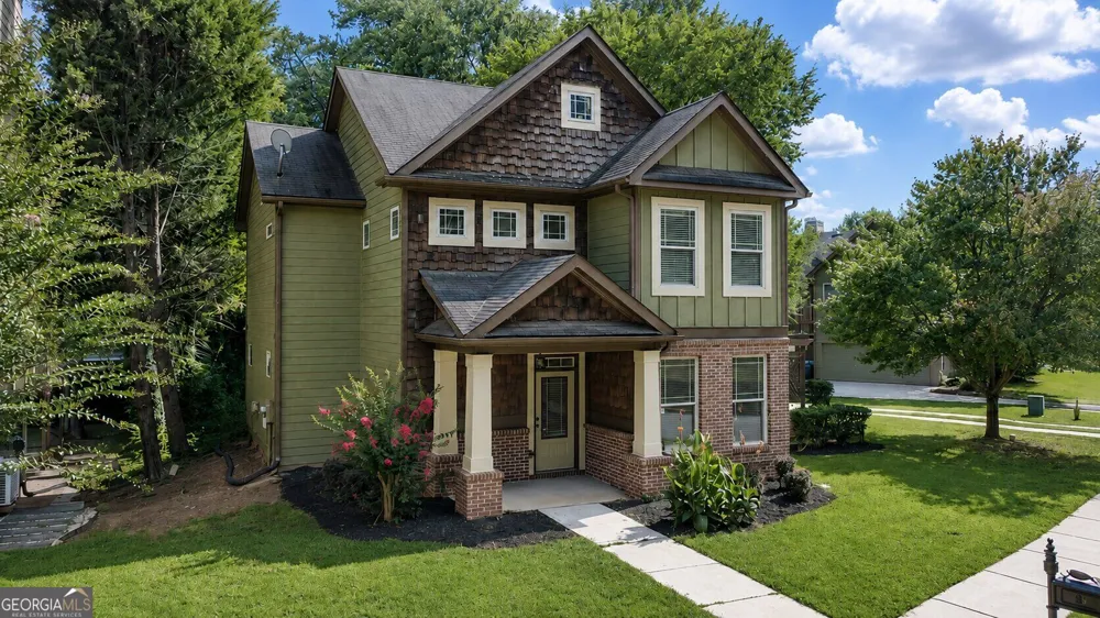 44 Magnolia PKWY Hampton, GA 30228