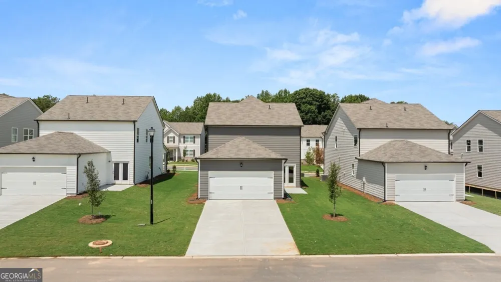 149 King VLG Braselton, GA 30517
