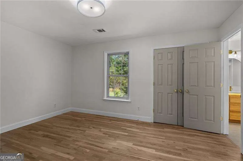 4049 Due West RD NW Marietta, GA 30064