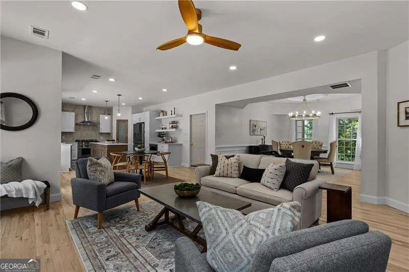 4049 Due West RD NW Marietta, GA 30064