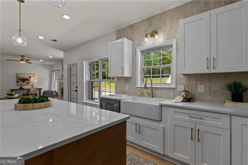 4049 Due West RD NW Marietta, GA 30064