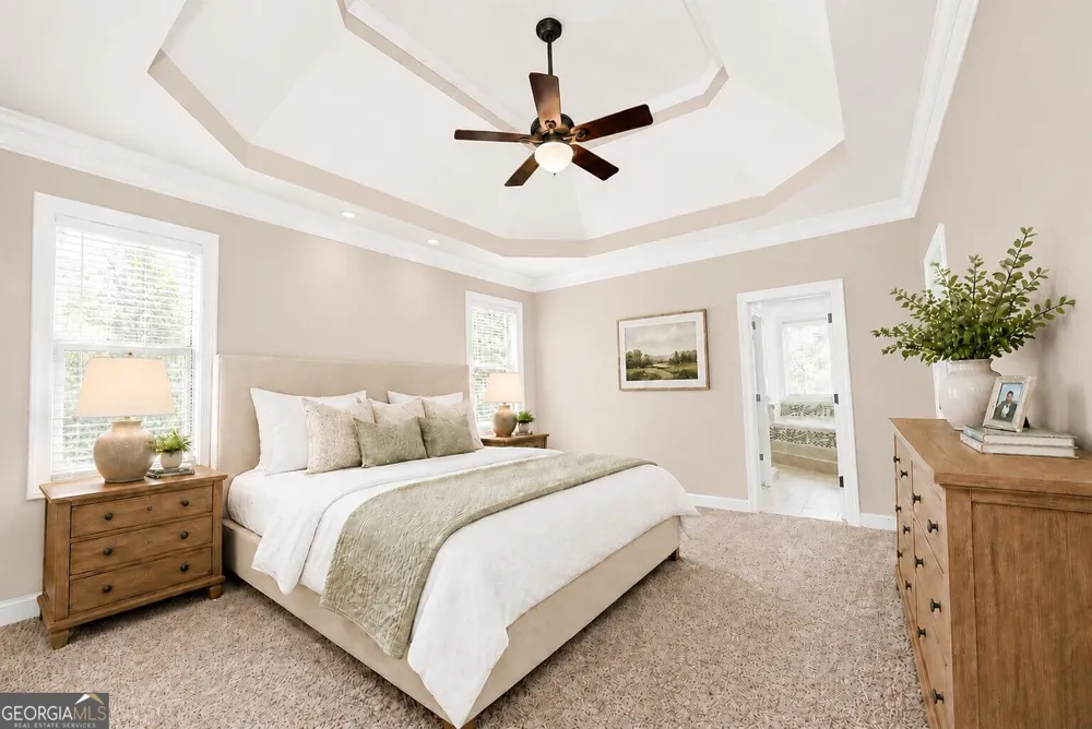 204 Lynn LN Canton, GA 30115