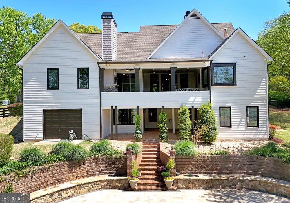 204 Lynn LN Canton, GA 30115