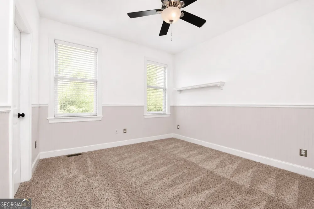 204 Lynn LN Canton, GA 30115
