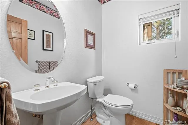 5751 S Benton Circle Littleton, CO 80123