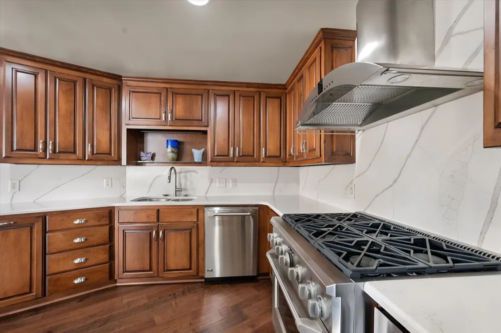 411 W 7th Street #906 Fort Worth, TX 76102