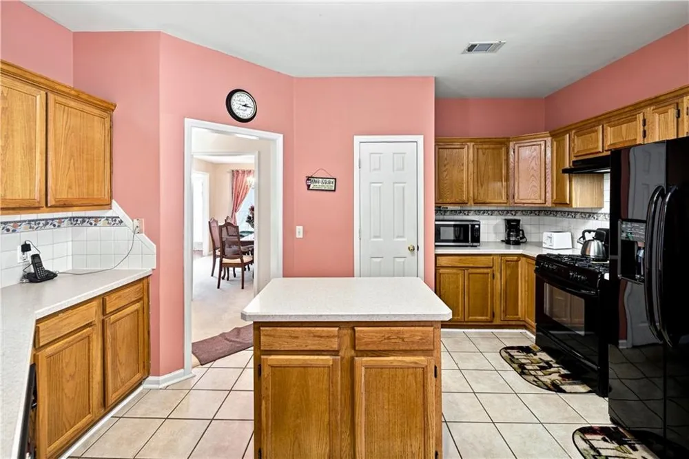 243 Harbor Pointe Drive Stone Mountain, GA 30087