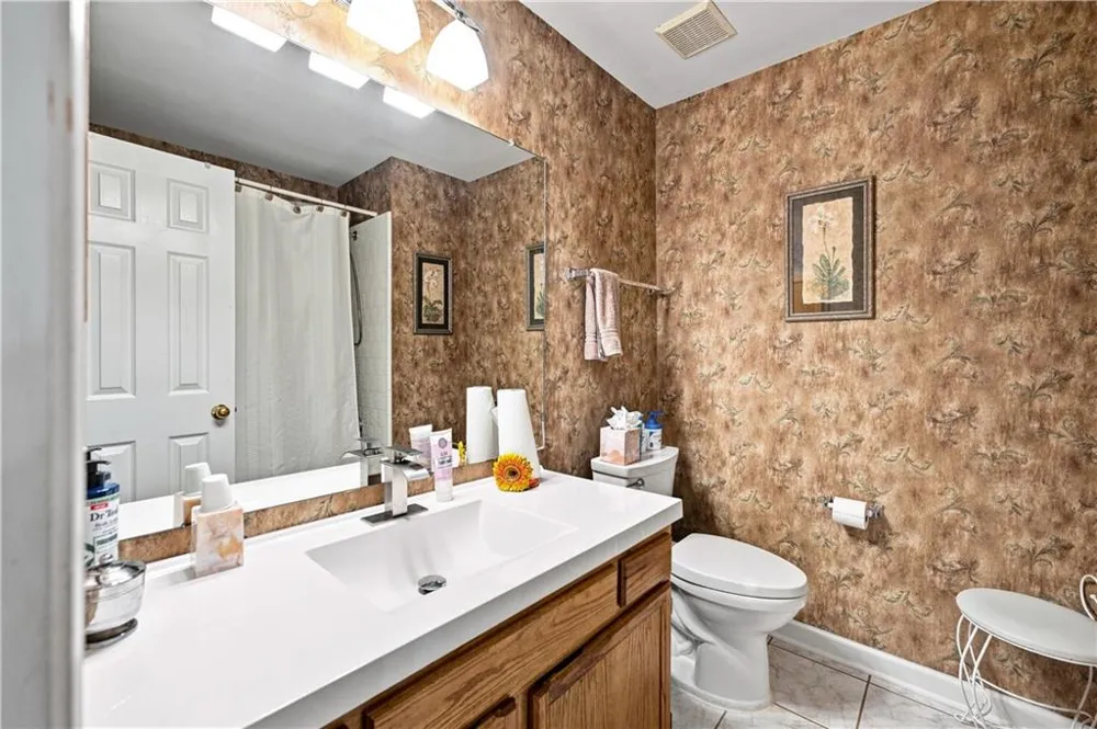 243 Harbor Pointe Drive Stone Mountain, GA 30087