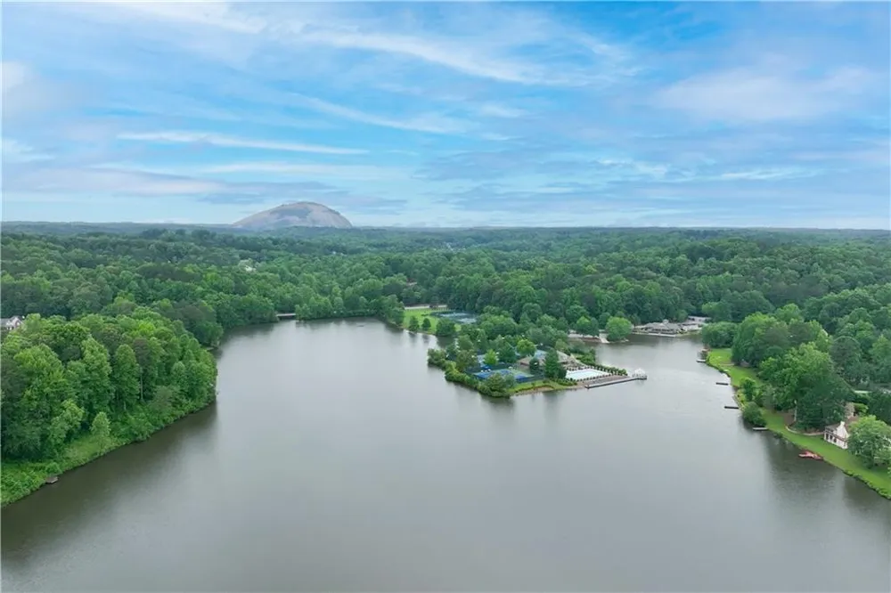 243 Harbor Pointe Drive Stone Mountain, GA 30087