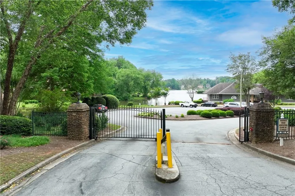 243 Harbor Pointe Drive Stone Mountain, GA 30087