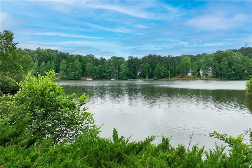 243 Harbor Pointe Drive Stone Mountain, GA 30087