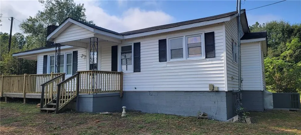 10326 Cumming Highway Canton, GA 30115