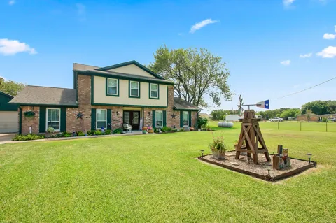 9112 Pilgrim Circle