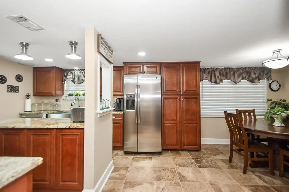 9112 Pilgrim Circle Rosharon, TX 77583