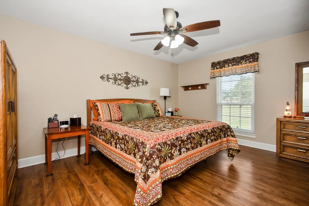 9112 Pilgrim Circle Rosharon, TX 77583