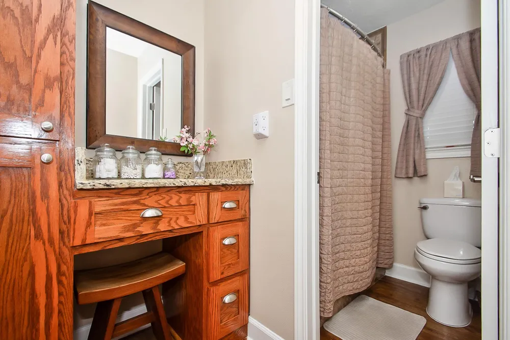 9112 Pilgrim Circle Rosharon, TX 77583
