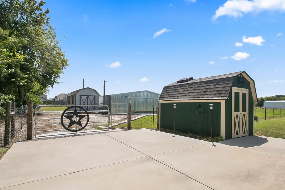 9112 Pilgrim Circle Rosharon, TX 77583