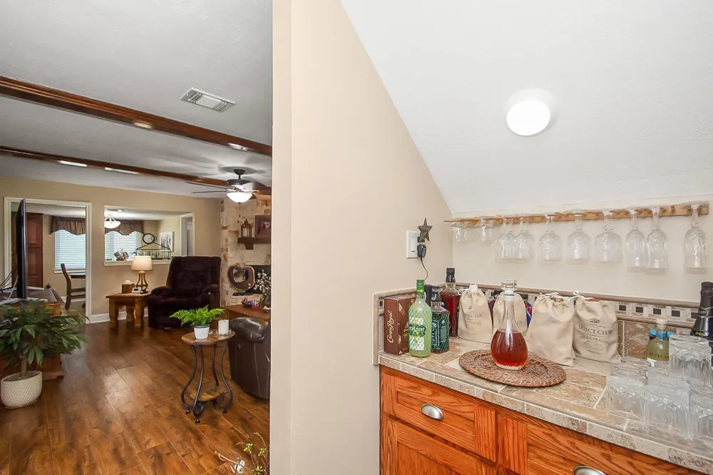 9112 Pilgrim Circle Rosharon, TX 77583