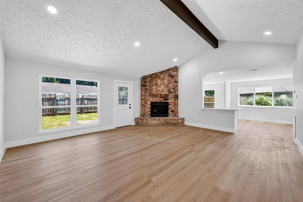 3711 Camphor Drive Houston, TX 77082