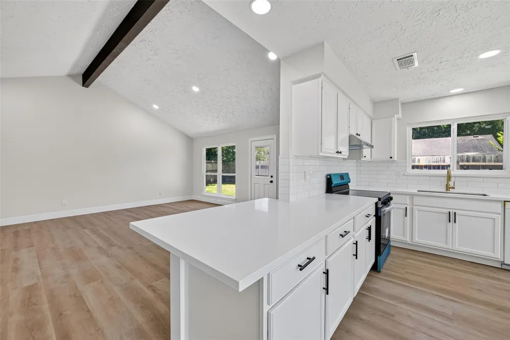 3711 Camphor Drive Houston, TX 77082
