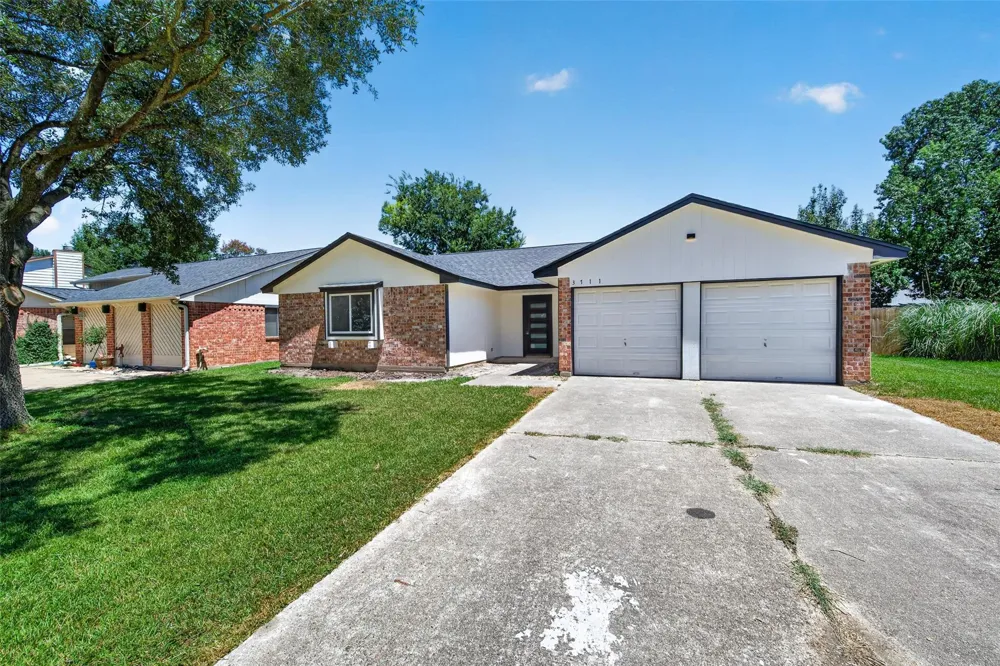 3711 Camphor Drive Houston, TX 77082