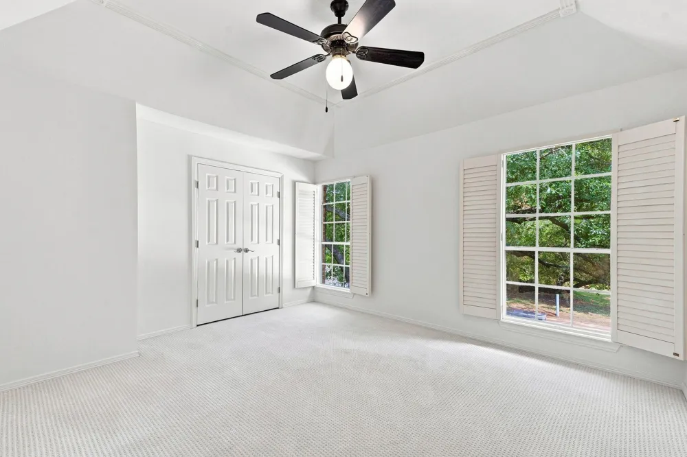 5597 Beverlyhill Street Houston, TX 77056