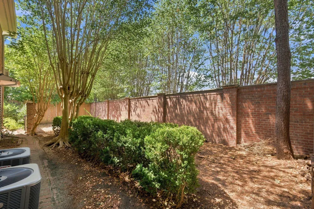 5597 Beverlyhill Street Houston, TX 77056