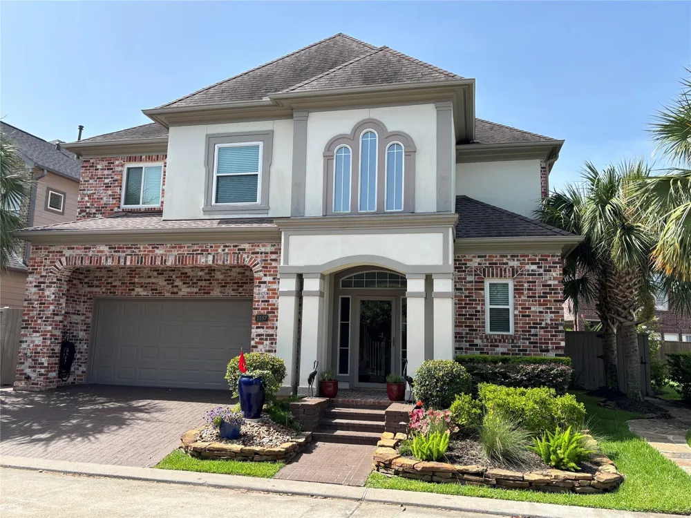 1407 Waterside Drive League City, TX 77573